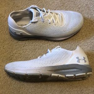 Under Armour Women’s Hovr Sonic 4